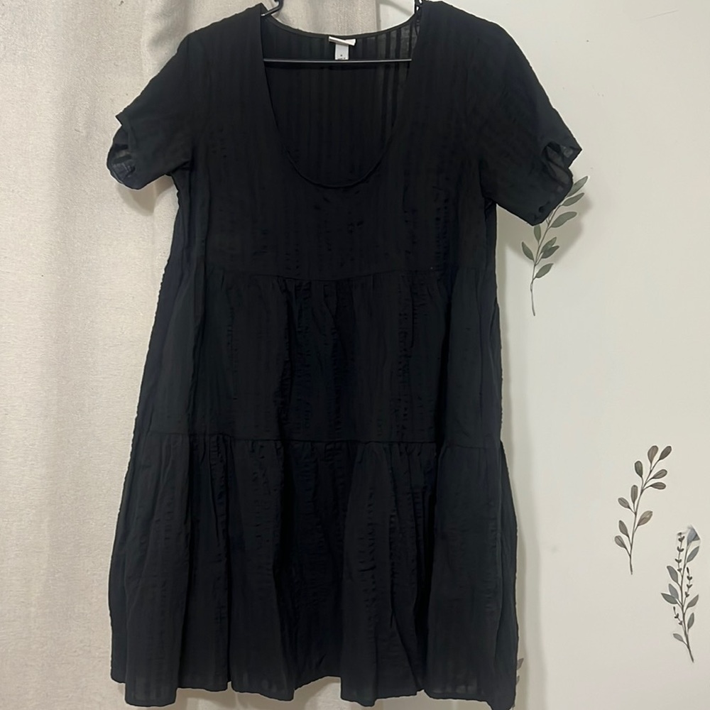 Scoop neck, textured baby doll dress - never worn